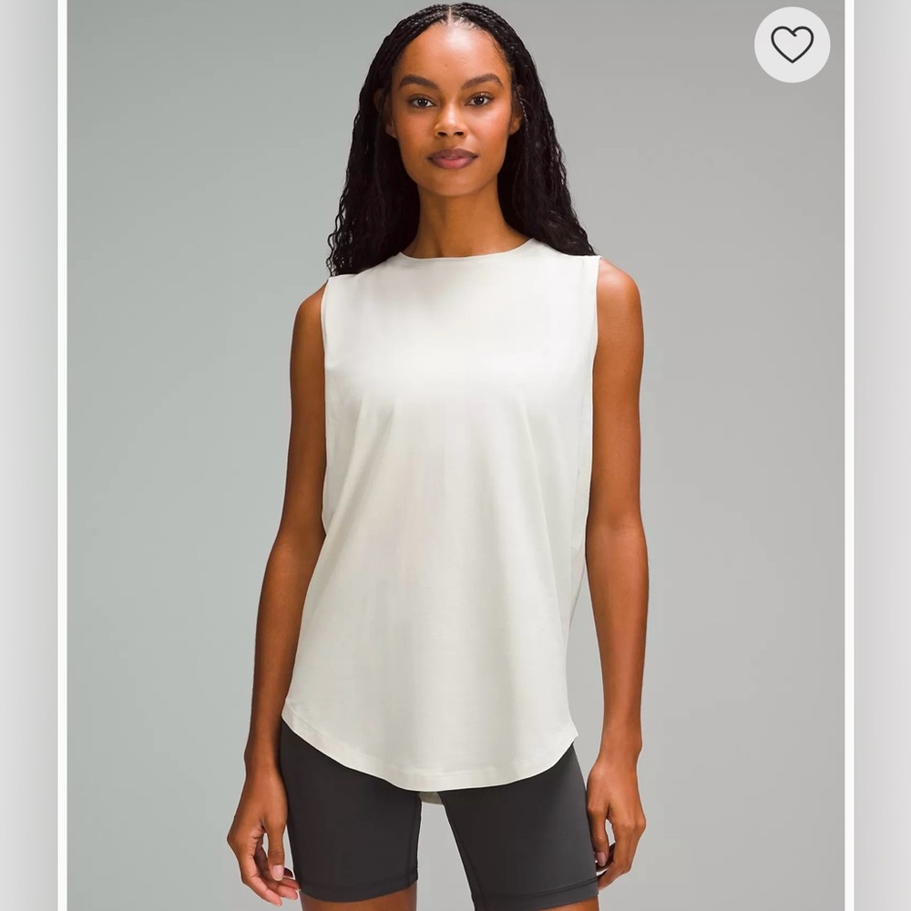 Lululemon muscle tank
